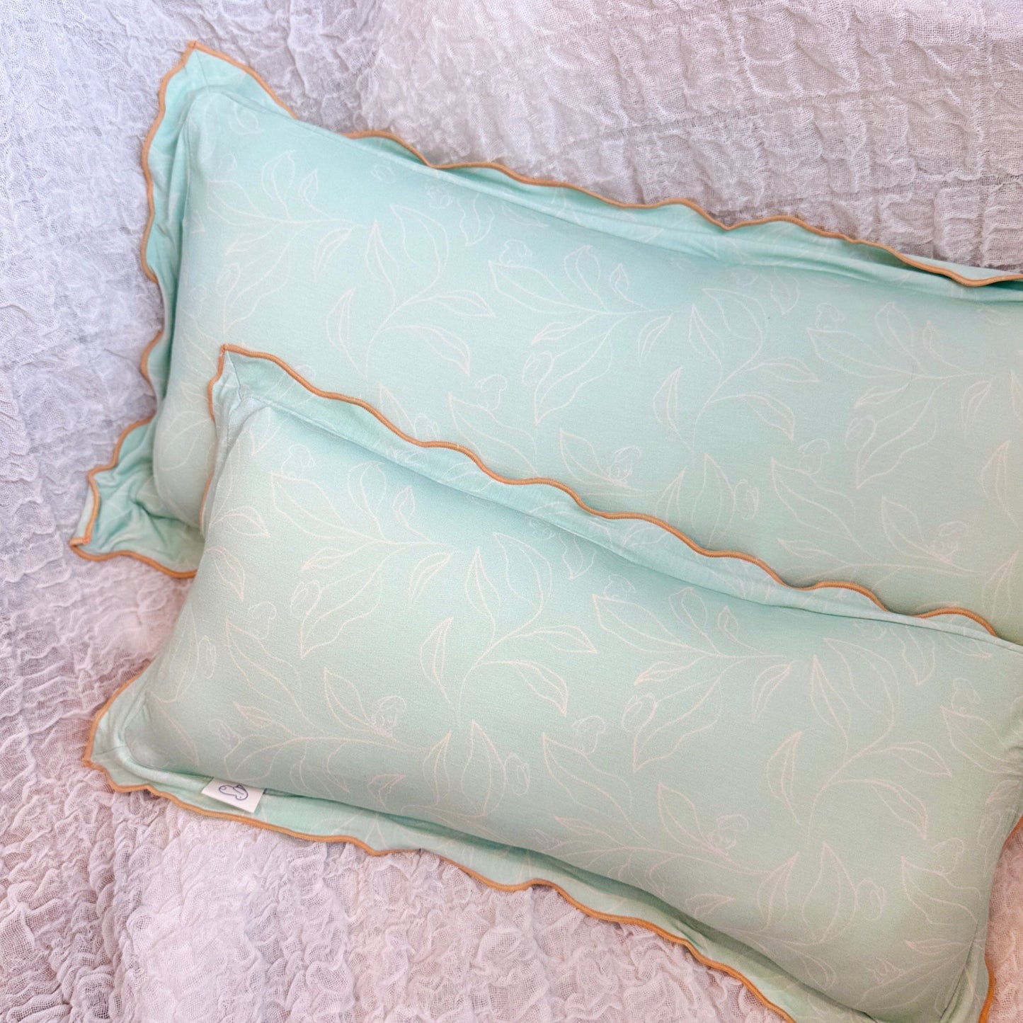 Scalloped Bamboo Pillow — Bunny Foliage
