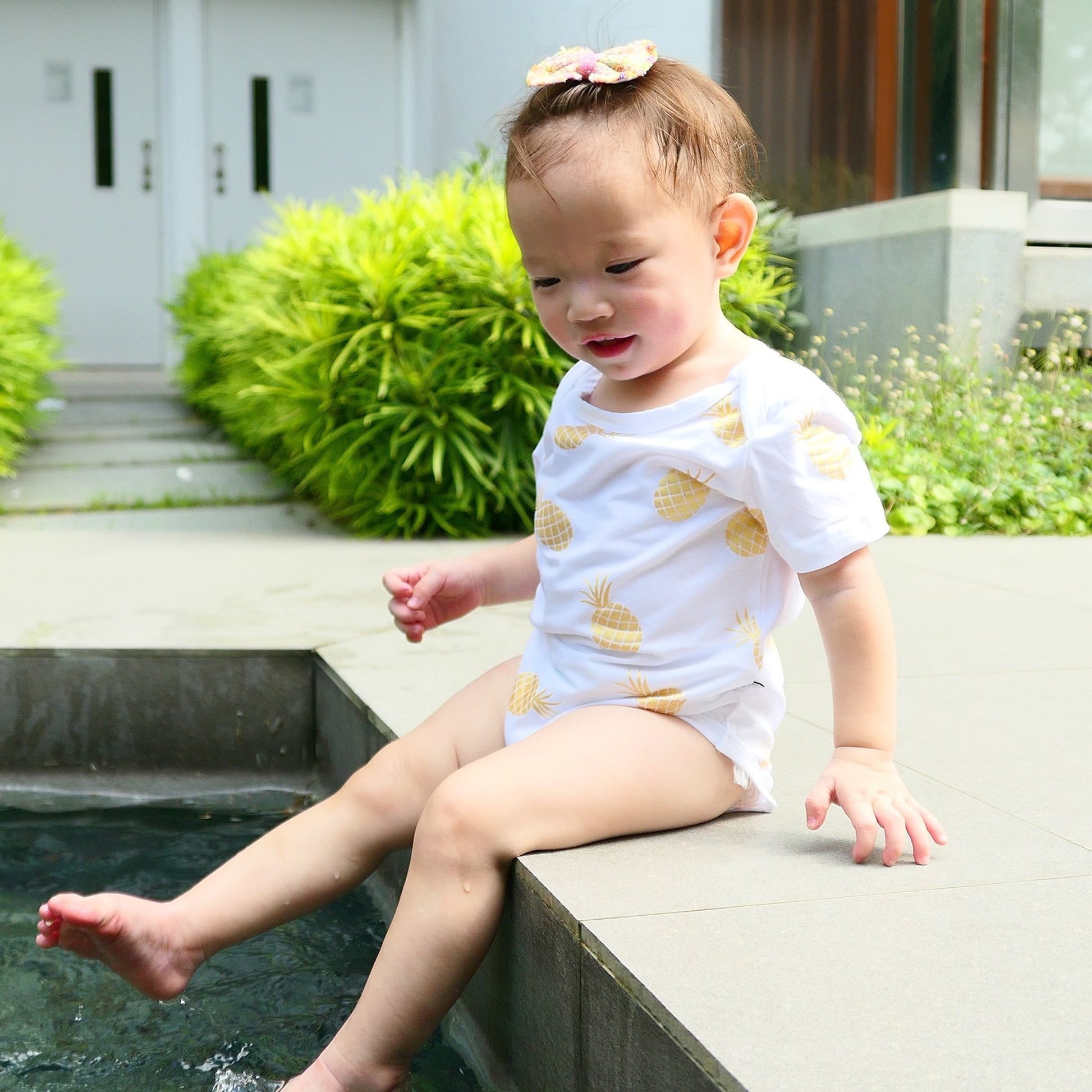 Nenas Onesie - White - Anak and I sg anak & i sg unisex baby boy baby girl romper onesie with golden pineapple print cotton spandex